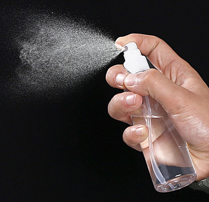 زجاجات رش البلاستيكية من البيت المدوّنة في أحجام مختلفة للاستخدام اليومي