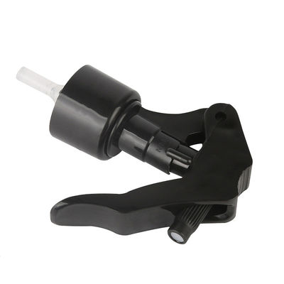 حاوية بخاخ بلاستيكية مثالية لرش السوائل تضمن توزيعًا دقيقًا في صناعات مستحضرات التجميل والمواد الكيميائية والتنظيف