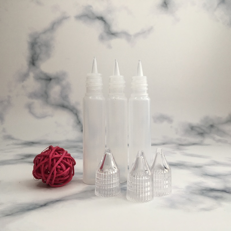 زجاجات صغيرة شفافة سوداء من البولي إيثيلين تيرفثالات للسوائل لحلول حاويات السوائل الشفافة